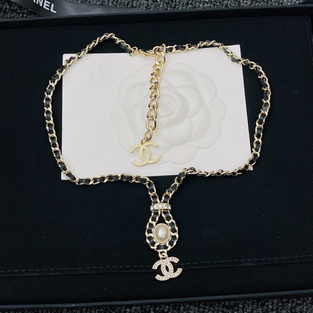 Chanel CC Necklace Leather Chain Pearl Crystal Drop Choker Gold Tone Black - Image 8