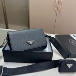 Prada Saffiano Leather Shoulder Bag 22cm - Image 3