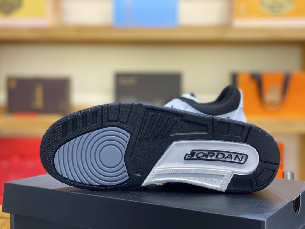 Nike AJ312 Air Jordan Legacy 312 NRG“Pure white” Sneaker - Image 4