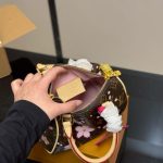 Louis Vuitton X Murakami Speedy Bandoulière 25 Cherry Blossom Monogram Coated Canvas Sakura Brown 25Cm M14174 - Image 6