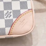 Louis Vuitton Odéon Shoulder Bag Damier Azur 26Cm - Image 6
