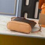 Louis Vuitton Soho MM Monogram Brown 32cm M14653 - Image 6