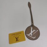 Louis Vuitton Montsouris Backpack Empreinte Turtledove 32Cm M45410 - Image 6