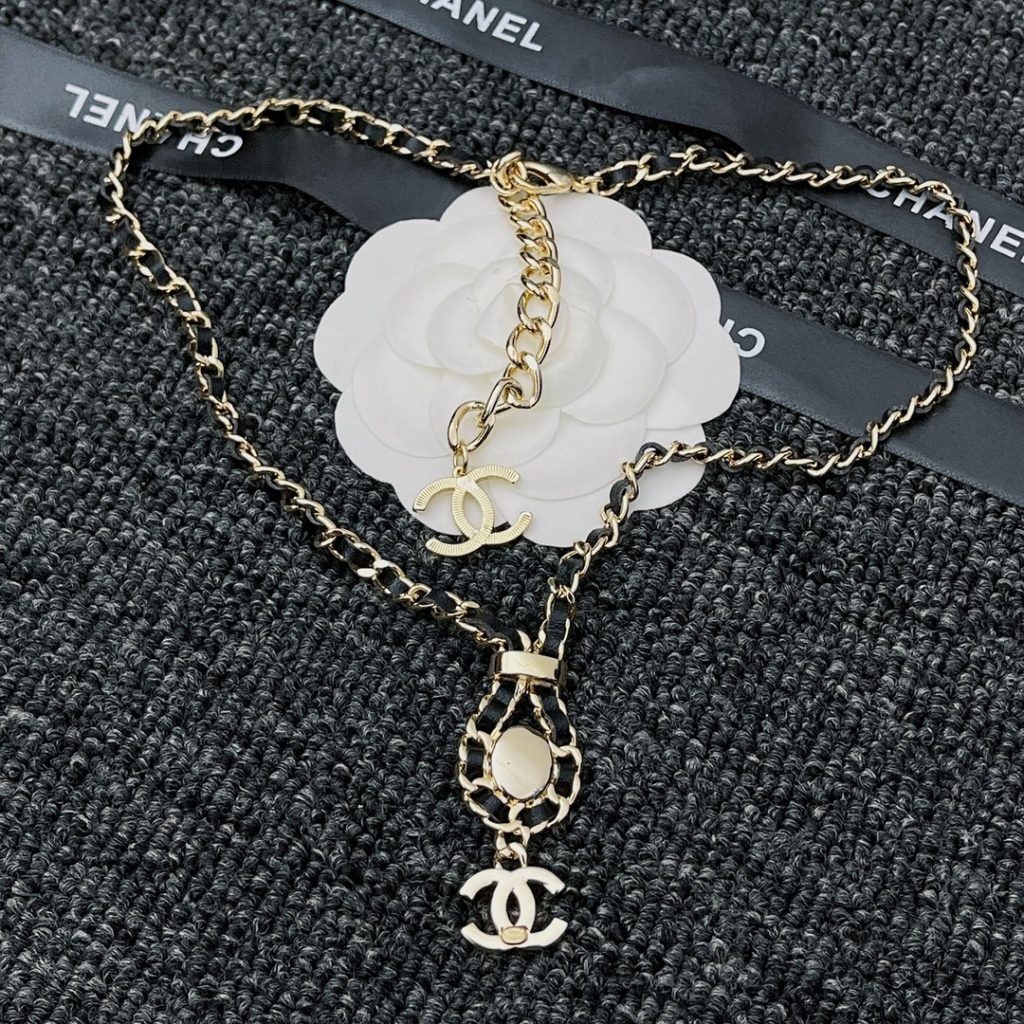 Chanel CC Necklace Leather Chain Pearl Crystal Drop Choker Gold Tone Black - Image 7