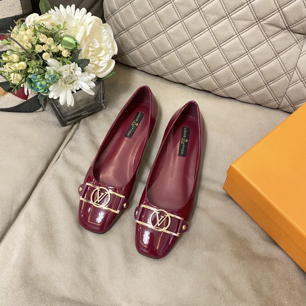 Louis Vuitton Signature Lv Logo Shiny Wine Red Ballerina - Image 4