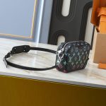 Louis Vuitton Trocadero Wearable Wallet Gradient Monogram Black 20Cm - Image 4