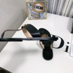 Gucci Double G Thong Leather Black ‎497444 A3N00 1000 - Image 4