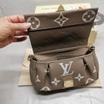 Louis Vuitton Favorite Bicolor Monogram Beige 24Cm M45836 - Image 6
