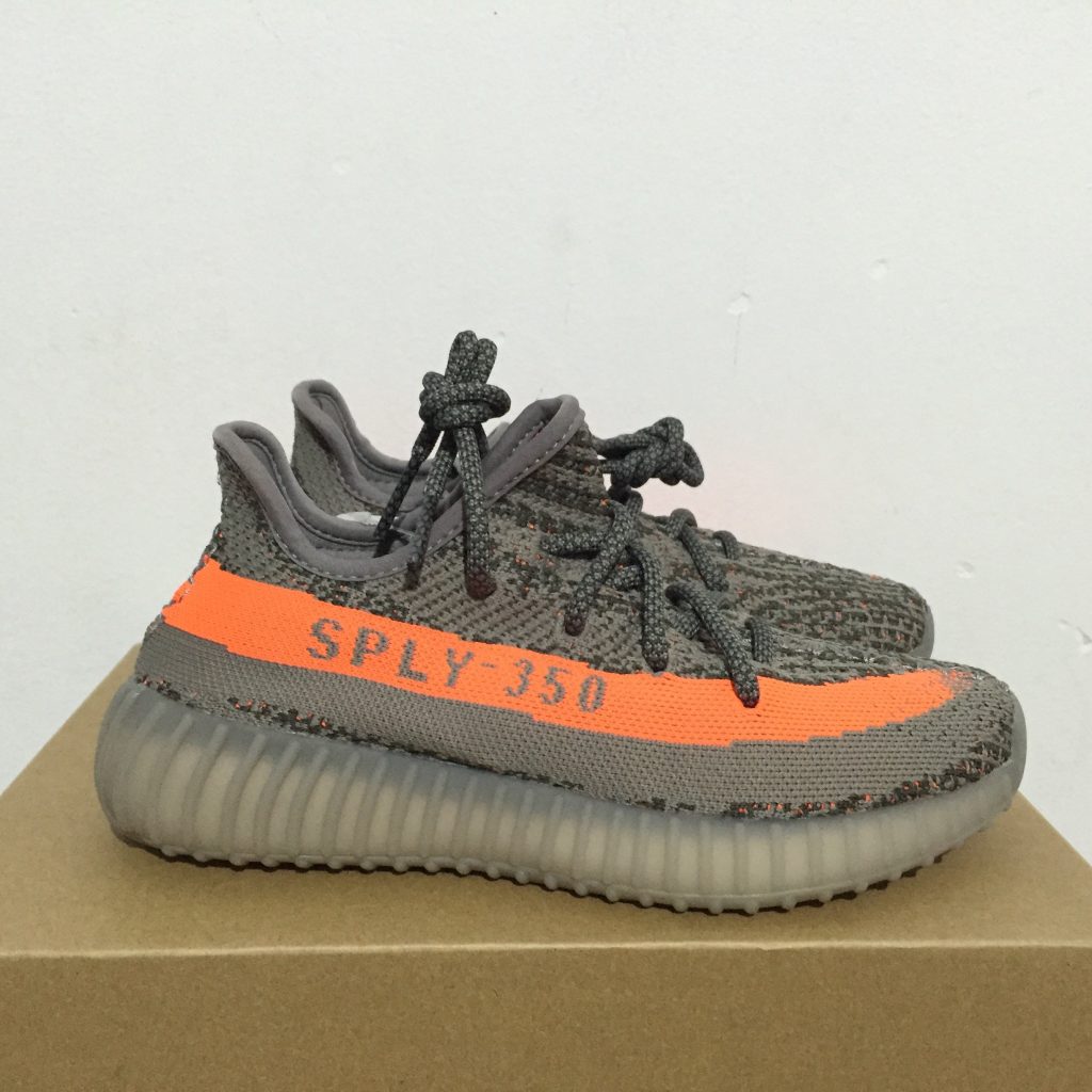YEEZY BOOST 350 V2-BELUGA - Image 4