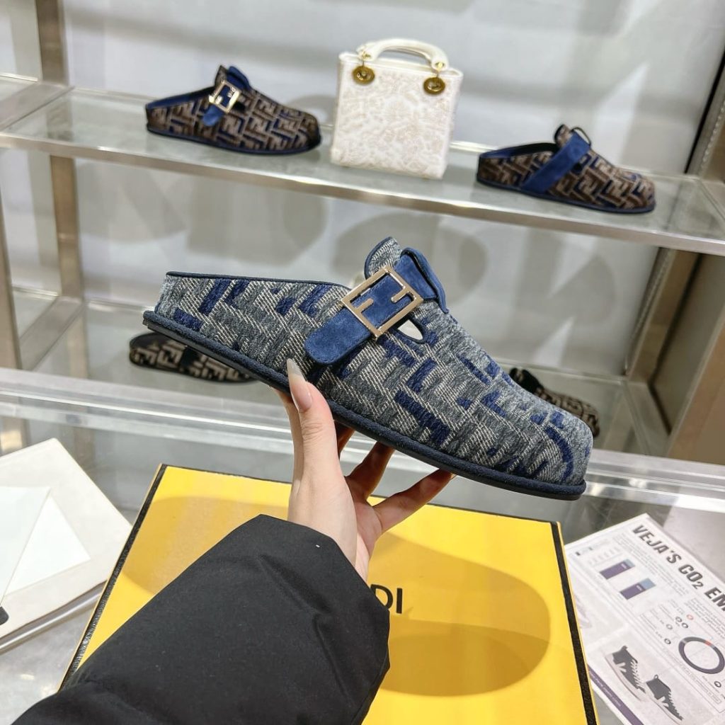 Fendi Feel Ff Mules Denim Blue 8r8448akzpf1pz7 - Image 4