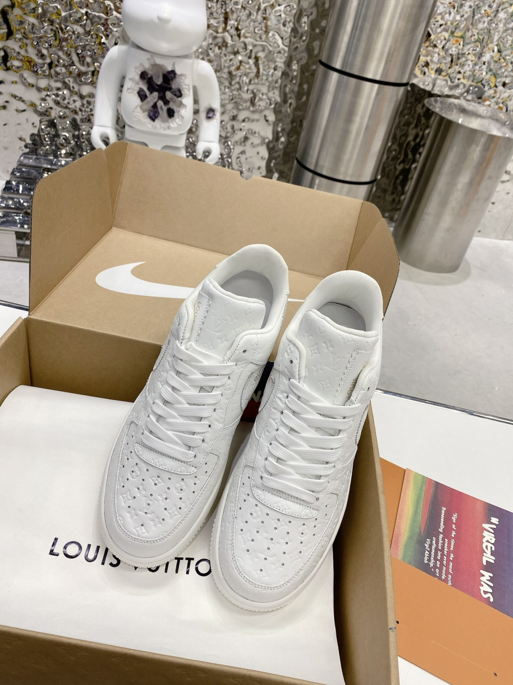 Louis Vuitton x Nike Air Force 1 fashion sneakers - Image 3