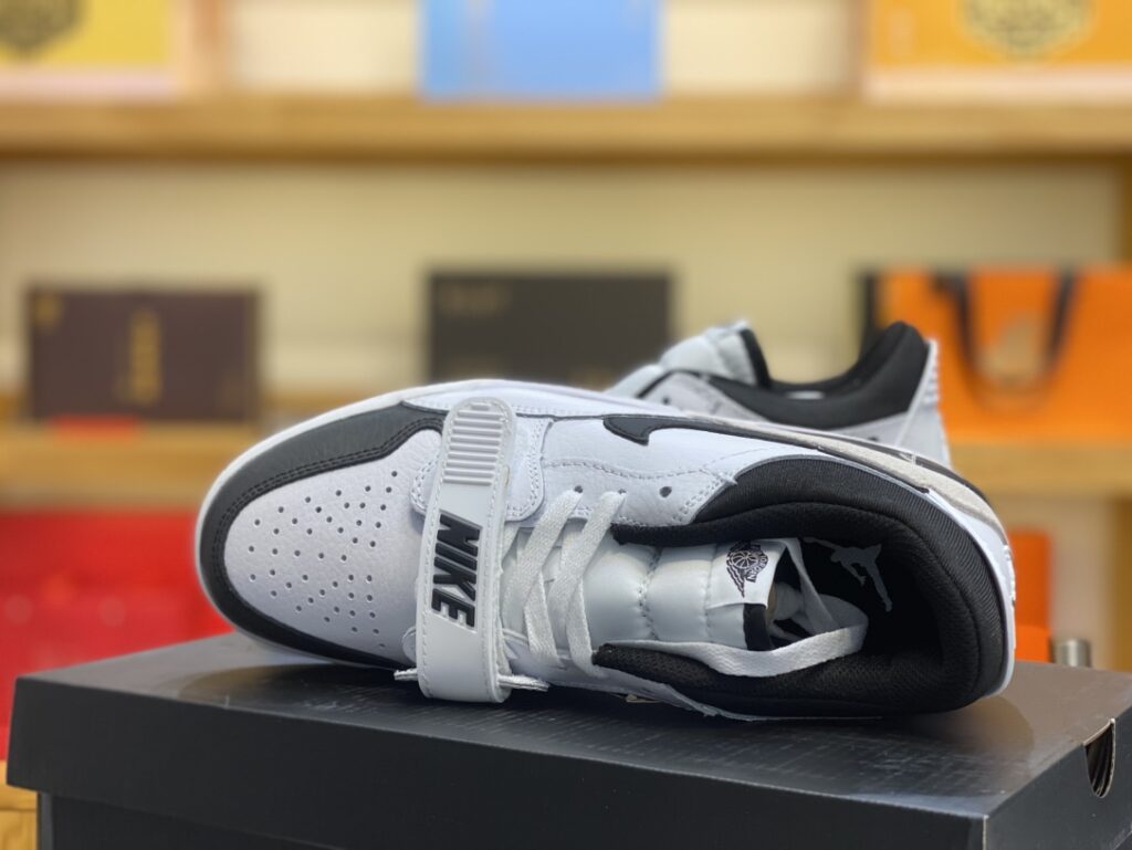 Nike AJ312 Air Jordan Legacy 312 NRG“Pure white” Sneaker - Image 3
