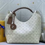 Louis Vuitton Carmel Hobo Mahina Leather White And Brown 40Cm - Image 3