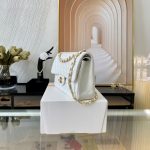 Chanel Classic Medium Handbag White 25cm A01112 - Image 6