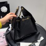 Chanel 25 Small Handbag Grained And Gold Tone Metal Black 26cm AS5293 B20304 94305 - Image 4