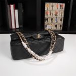 Chanel Classic Handbag Black 25Cm - Image 8