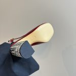 Gucci Women's Horsebit Pump With Crystals Red - Image 9