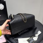 Chanel 25 Small Handbag Grained And Gold Tone Metal Black 26cm AS5293 B20304 94305 - Image 6