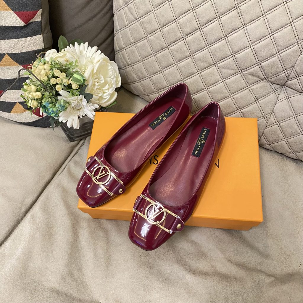 Louis Vuitton Signature Lv Logo Shiny Wine Red Ballerina - Image 3