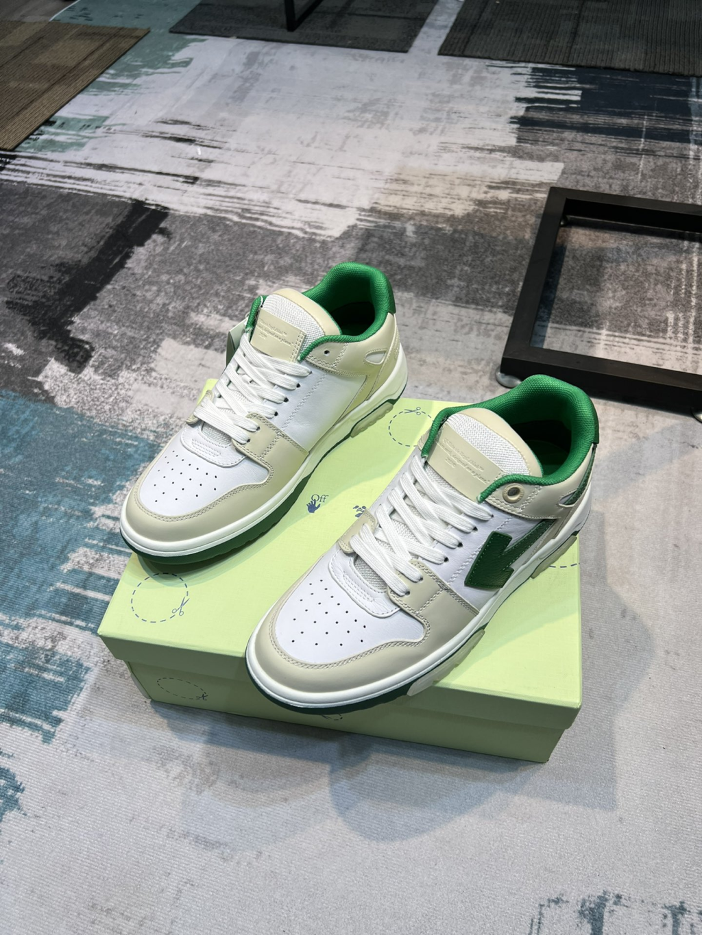 OFF WHITE couple models The latest spring models release the highest quality - Image 3