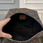 Louis Vuitton Discovery Backpack Safari Monogram Brown 37Cm - Image 7