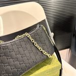 Gucci Gg Emblem Small Shoulder Bag Black Leather 23Cm - Image 8