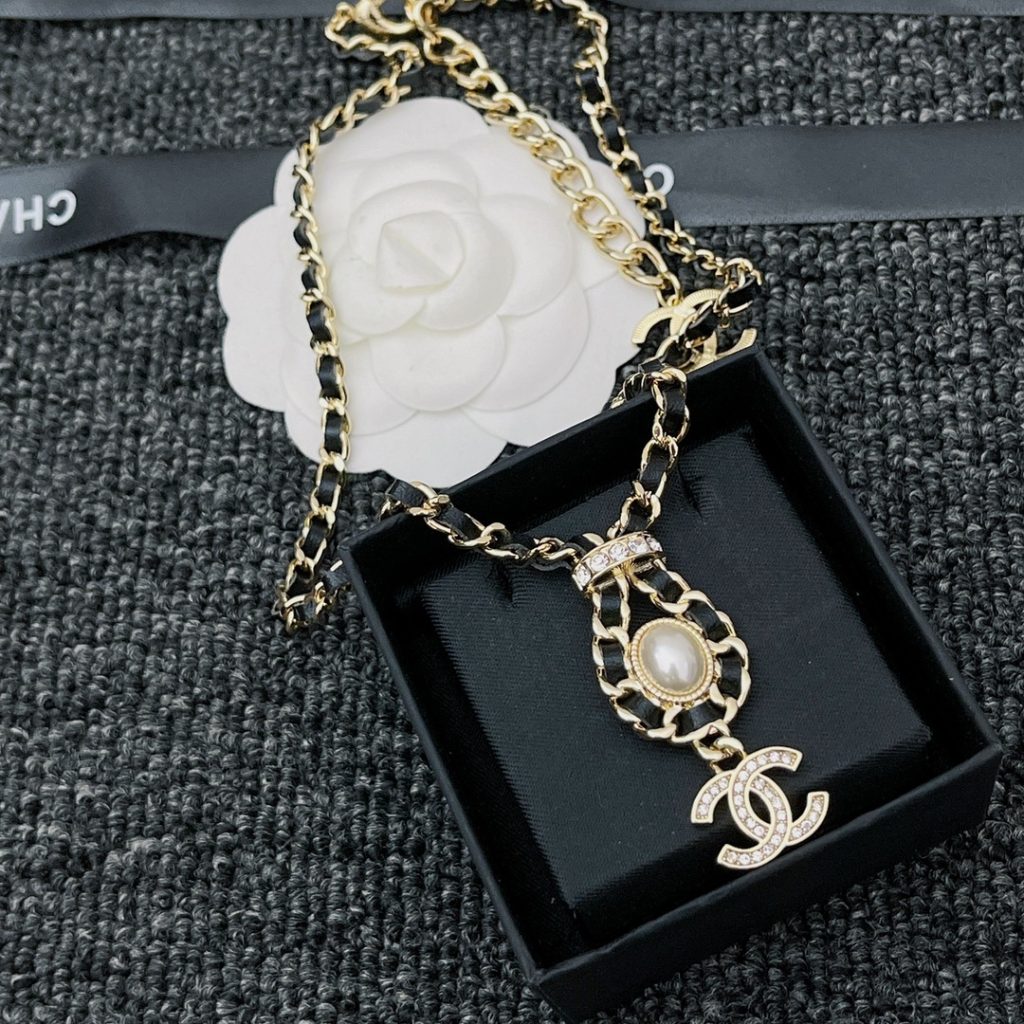 Chanel CC Necklace Leather Chain Pearl Crystal Drop Choker Gold Tone Black - Image 6