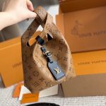 Louis Vuitton Atlantis BB Monogram Reverse Coated Canvas 18Cm M46816 - Image 10