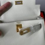 Hermes Mini Kelly Bag Epsom White Gold Hardware 20Cm - Image 5