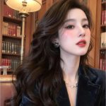 Chanel Camellia Earrings Black - Image 7