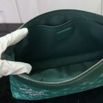 Louis Vuitton Pochette Voyage Souple Green 21Cm M12665 - Image 10