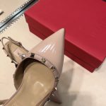 Valentino Garavani Rockstud Patent Leather Strap Pump Beige - Image 6
