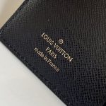 Louis Vuitton Juliette Wallet Monogram Giant Brown 13Cm M69432 - Image 8