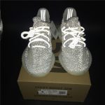YEEZY BOOST 350 V2 -3M REFLECTIVE - Image 4