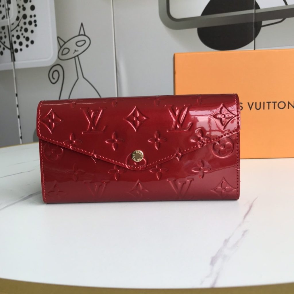 Louis Vuitton Sarah Wallet Monogram Red 19Cm - Image 3