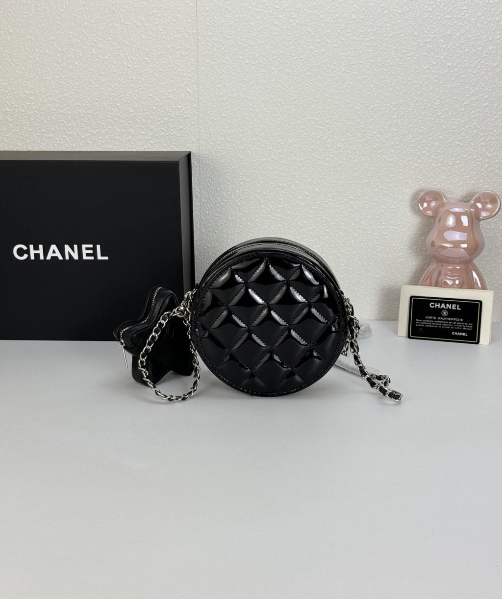 Chanel Round With Charm And Star Coin Purse Black 15Cm - Image 3