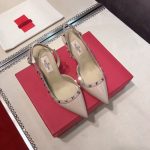 Valentino Garavani Rockstud Patent Leather Strap Pump Beige - Image 8
