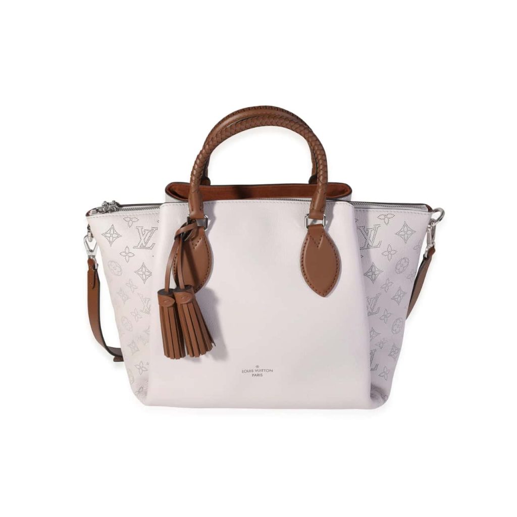 Louis Vuitton Mahina Leather Haumea Bag White 30Cm - Image 2