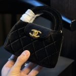 Chanel Velvet Nano Kelly Re Edition Black 13Cm - Image 5