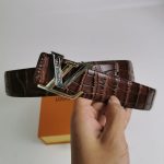 Louis Vuitton Lv Initiales Reversible Belt Brown 38mm - Image 3