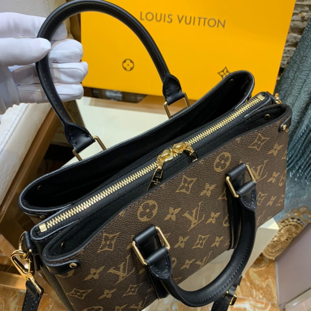 Louis Vuitton Soufflot BB Monogram Canvas Black 29Cm M44898 - Image 5