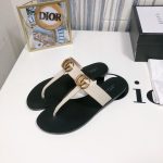 Gucci Thong Sandals With Double G White Leather ‎497444 A3N00 9022 - Image 6