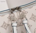 Louis Vuitton Beaubourg Hobo MM Mahina Perforated Leather Shoulder Bag White 32cm M58482 - Image 7