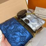 Louis Vuitton Maxi Multi Pochette Accessoires Navy And Silver 23Cm M21057 - Image 4