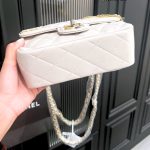 Chanel 22C Quilted Lucky Charm White 20Cm - Image 6