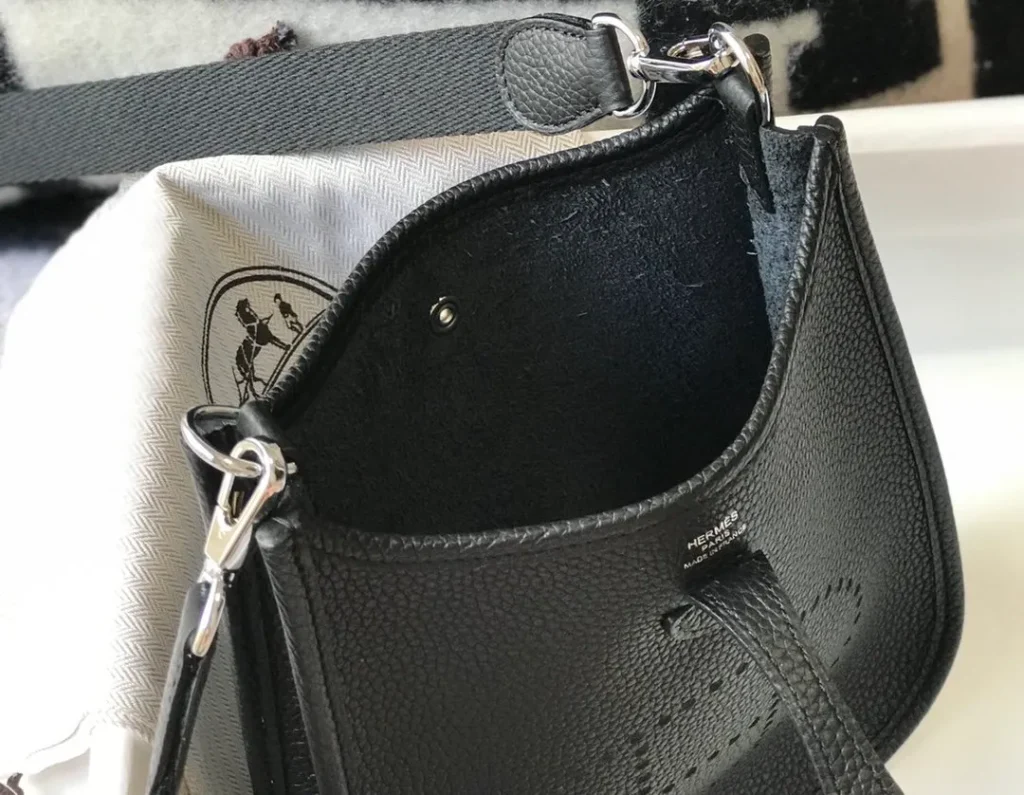 Hermes Evelyne 16 Amazone Black Bag 16Cm H069426Ckav - Image 6