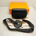 Louis Vuitton New Wave Multi Pochette Black 19Cm M56461 - Image 4