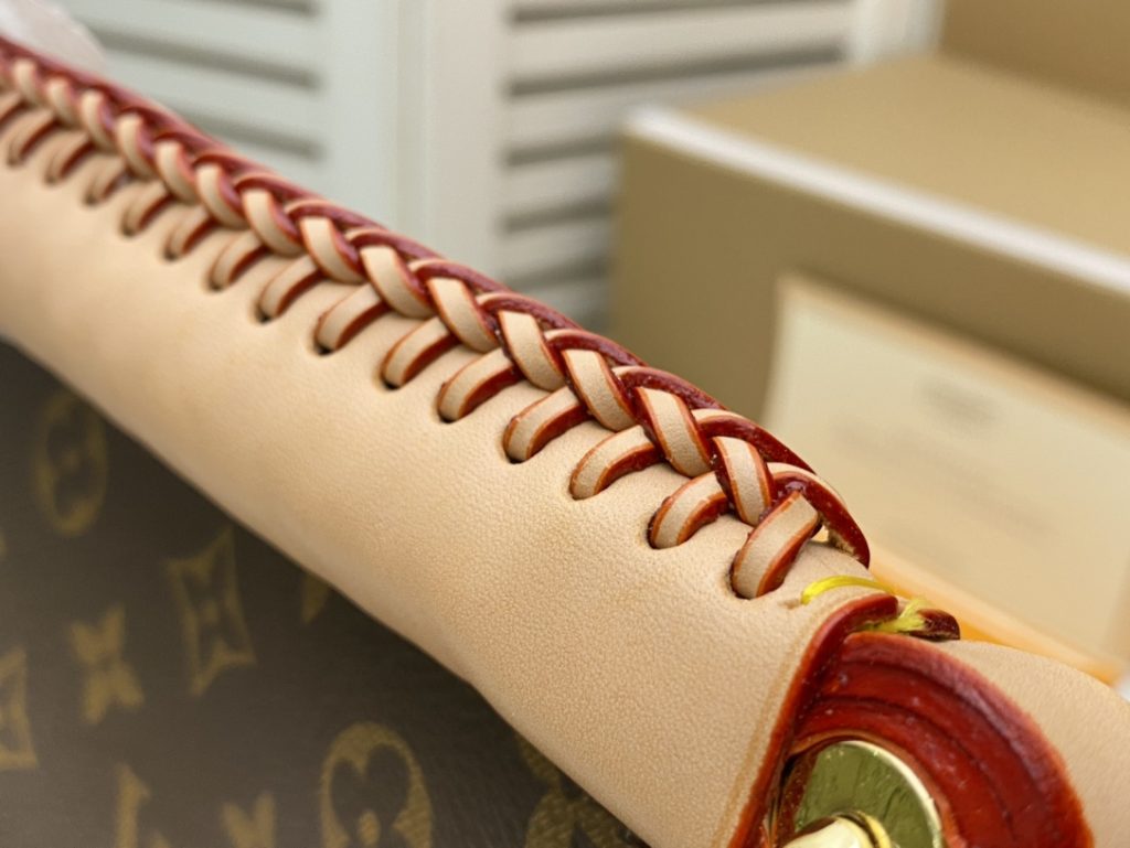 Louis Vuitton Artsy MM Monogram Canvas Hobo Bag Brown 41cm M44869 - Image 8