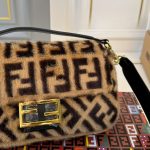 Fendi Baguette Sheepskin Bag Brown 26Cm - Image 8