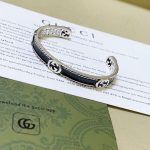 Gucci Cuff Bracelet Interlocking Gg Sterling Silver Black Enamel - Image 4